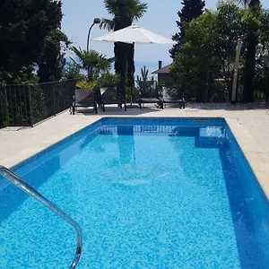 https://apartment-villa-maria-10-with-swimming-pool.primorje-gorskikotar.com
